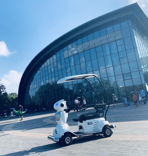 任逍遥伴游机器人赋能文旅景区智慧化建设